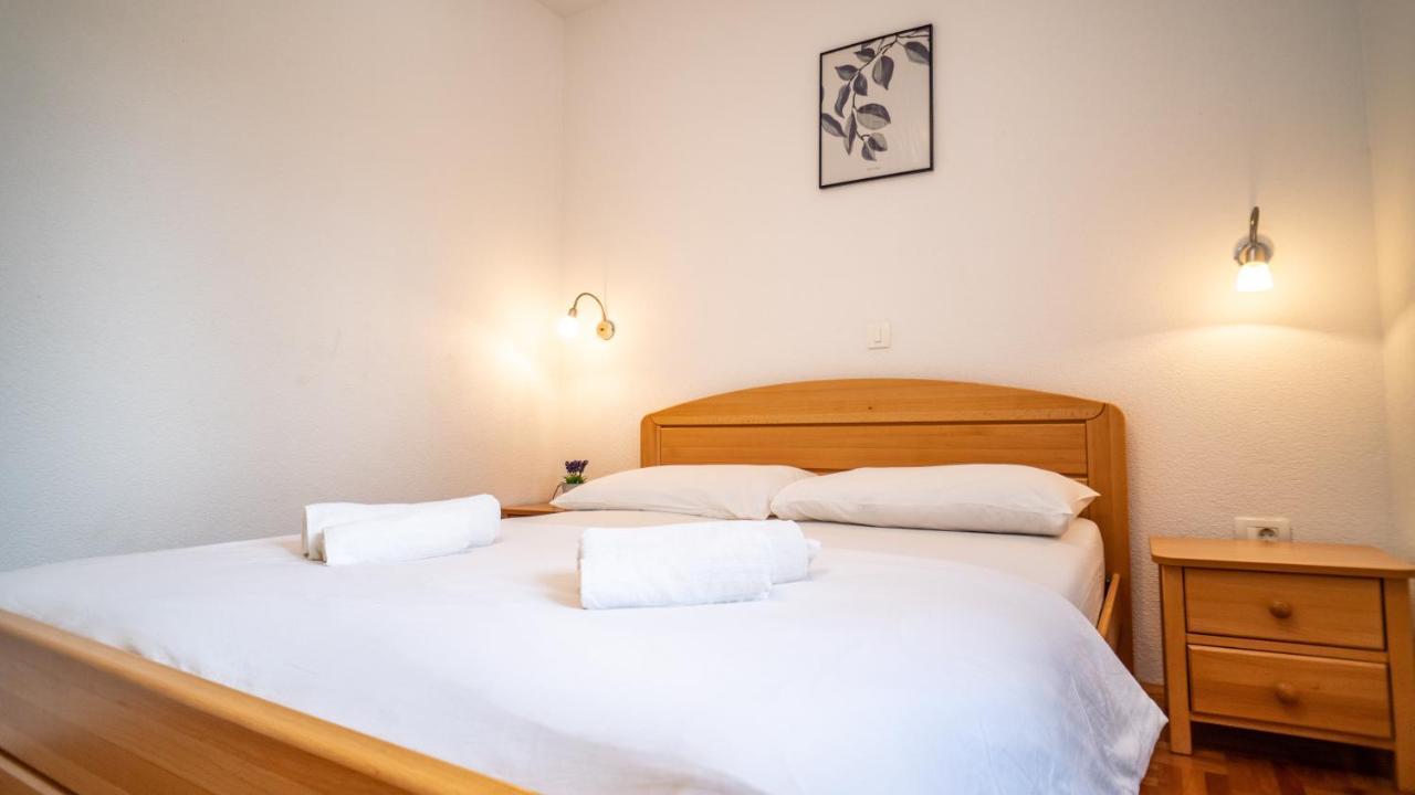 Calma Apartments Трогір Екстер'єр фото