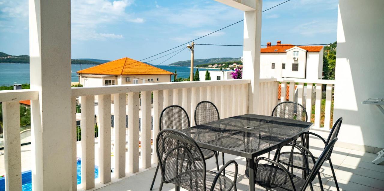 Calma Apartments Трогір Екстер'єр фото